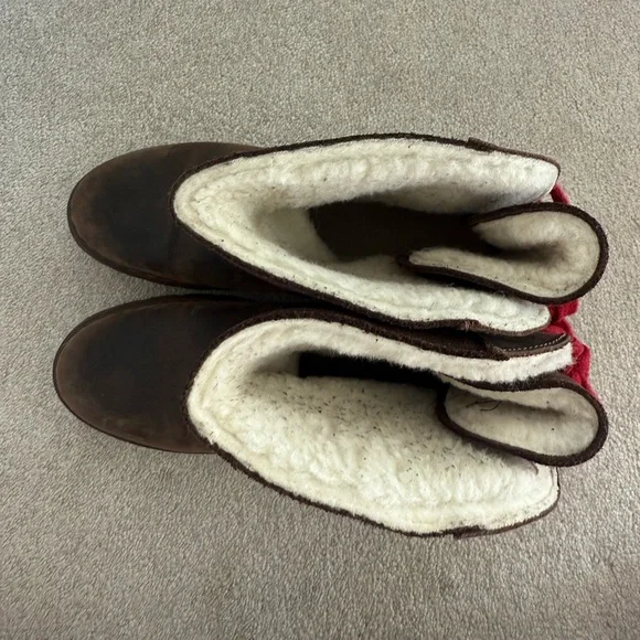 Bos. & Co. Women's EU 40. Omega Wool-Lined Ankle Boot - Picture 7 of 9